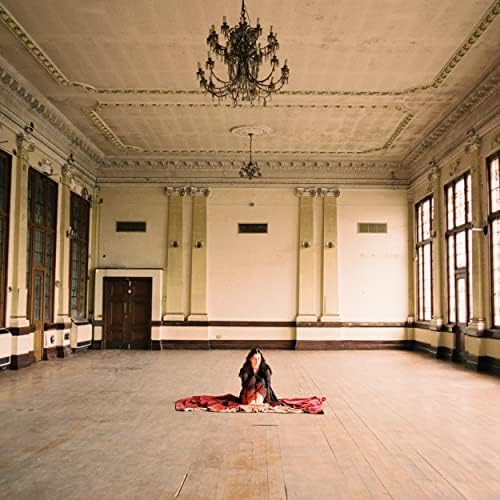 Here are four releases we have on repeat play #FredaDSouza <a href="/crossnessrecs/">Crossness Records</a> @_MariaUzor @nevarismusic @theobleak Hear the rest Sunday, July 9th at 11 am ET (4 pm UK) on wnrm.com
#alternative #indie #singersongwriter