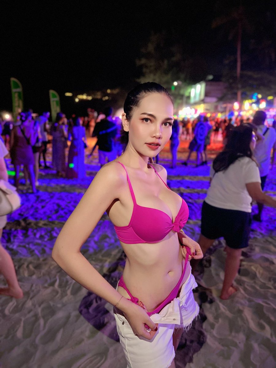 morakottha's tweet photo. #ฟูลมูนปาร์ตี้ #fullmoon #fullmoonparty #kohphangan #CalvinKleinxGeminiFourth #Threads #ThreadsApp https://t.co/5C8qIDaSki