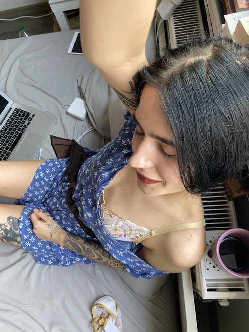 Netflix and chill as always 😌 https://t.co/gT3Zy13WlC<a href="/tag/nba"class="tags"><span>#nba</span></a><a href="/tag/netflixandchill"class="tags"><span>#netflixandchill</span></a><a href="/tag/facebook_whatsapp"class="tags"><span>#facebook_whatsapp</span></a>