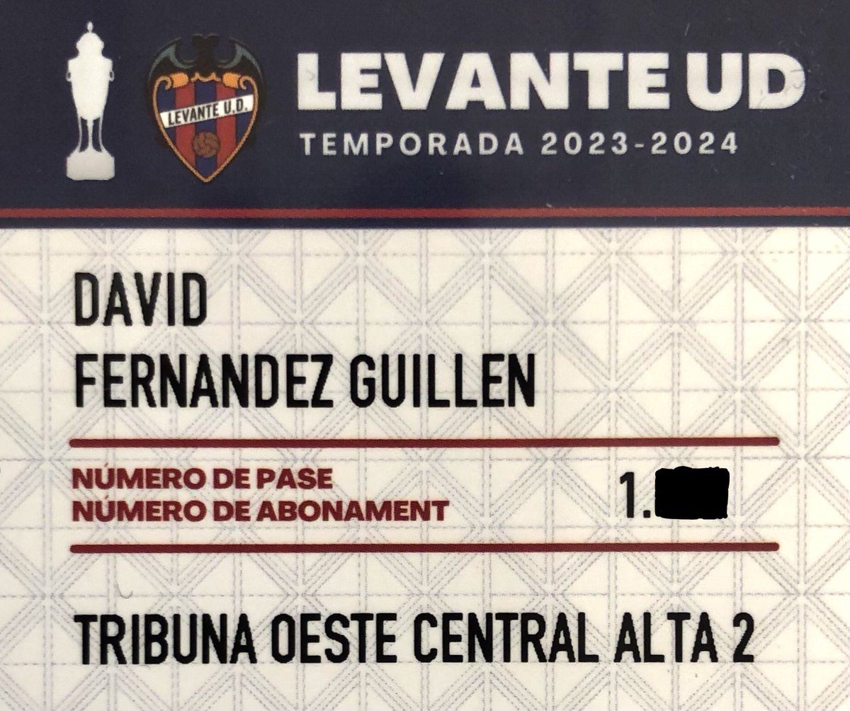 david_fergui's tweet photo. Ya son 18 temporadas seguidas como abonado.
Ojalá el equipo nos dé una alegría en la temporada de mi mayoría de edad granota.
🐸💙❤️ https://t.co/cN7QWxXm4L