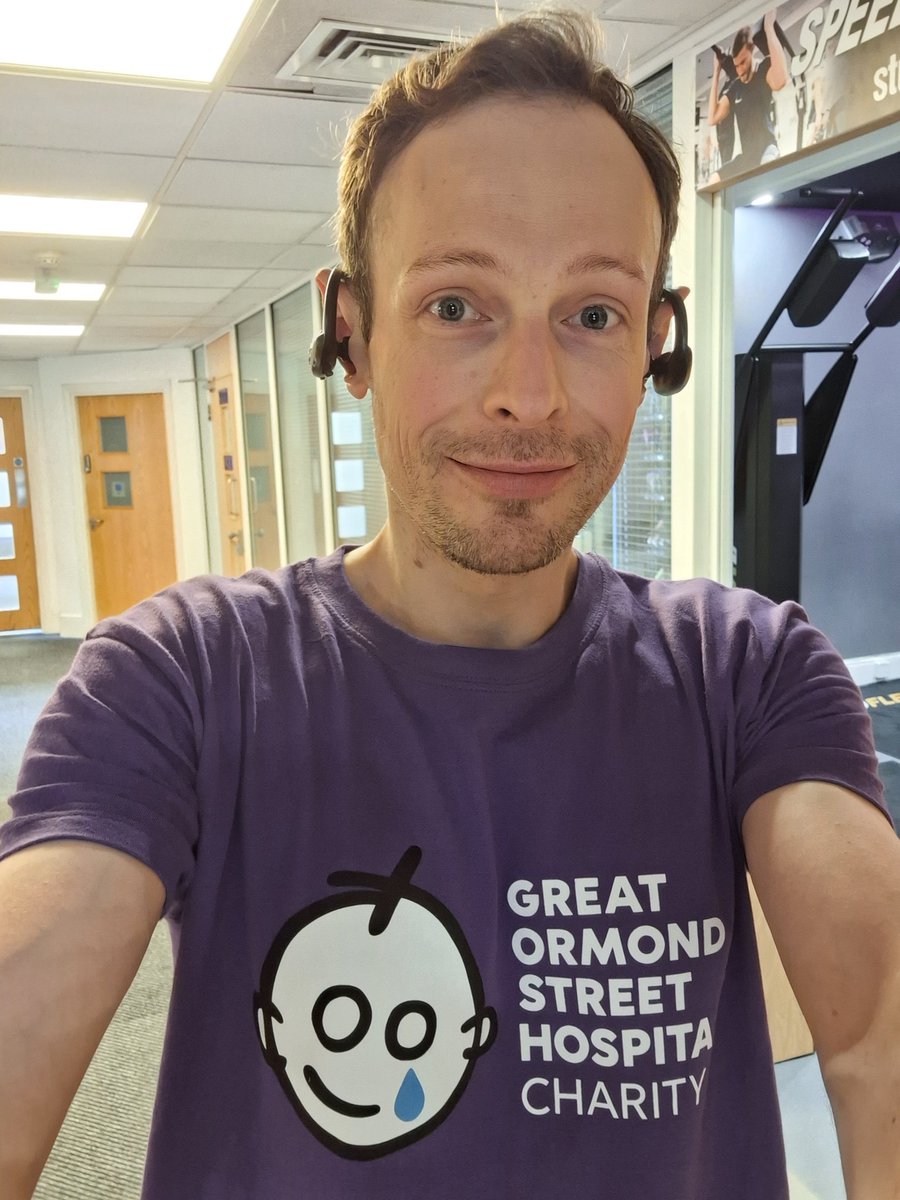 facebook.com/donate/7859484…
I'm doing 100 pushups a day in July to raise money for Gt. Ormond St. Hospital. Please donate if you can and spread the word!