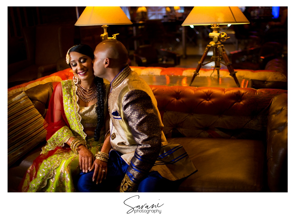 If you are a skilled photographer, you can capture a great photo in any setting, even in a tiny bar with low lighting.

#moonpalacecancun #destinationindianwedding #hinduwedding #southasianwedding #mehndilove #mehndidesigns #indianwedding  #mehndijewellery #bridalmehndi