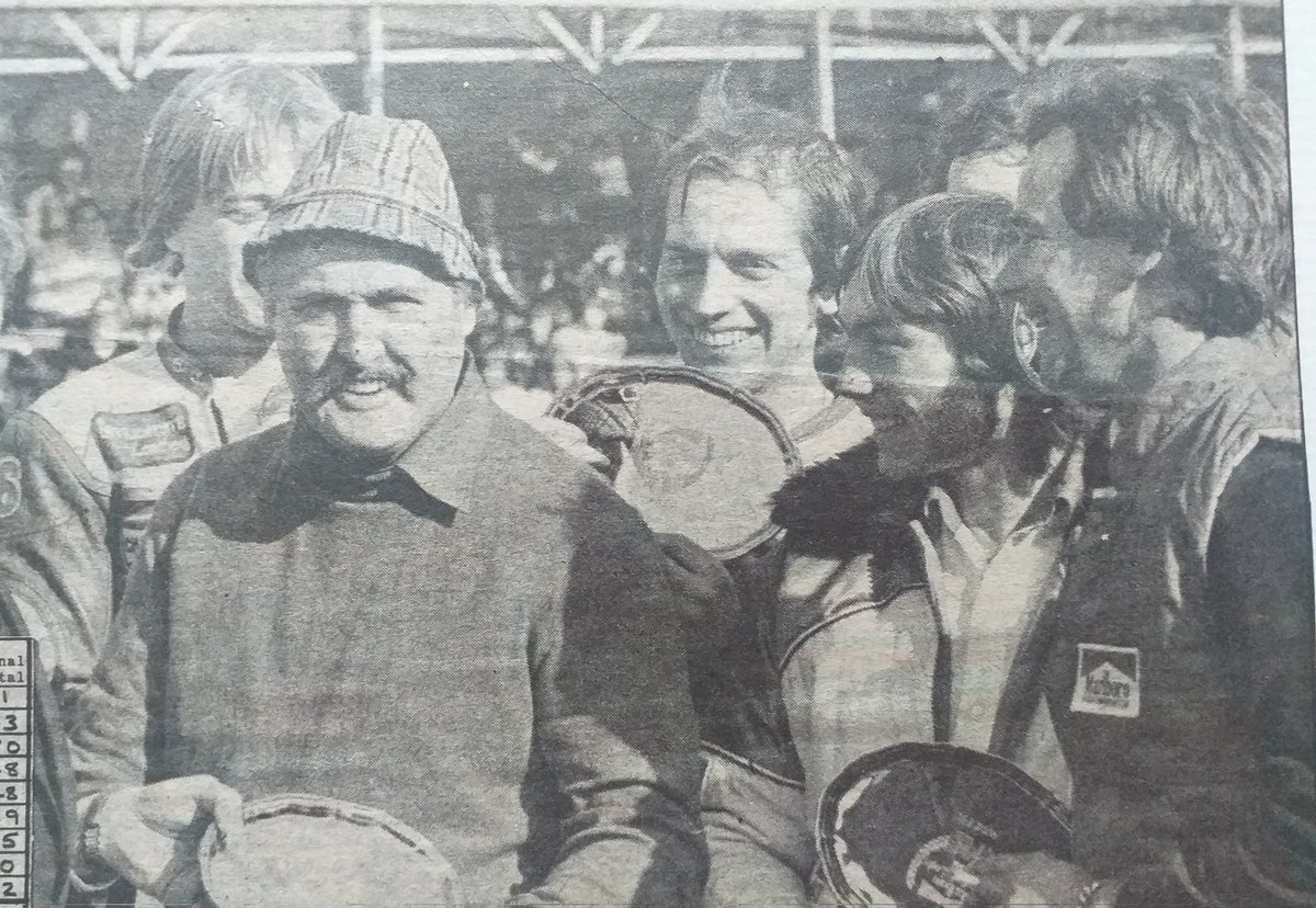 oneninefoursix tweet media