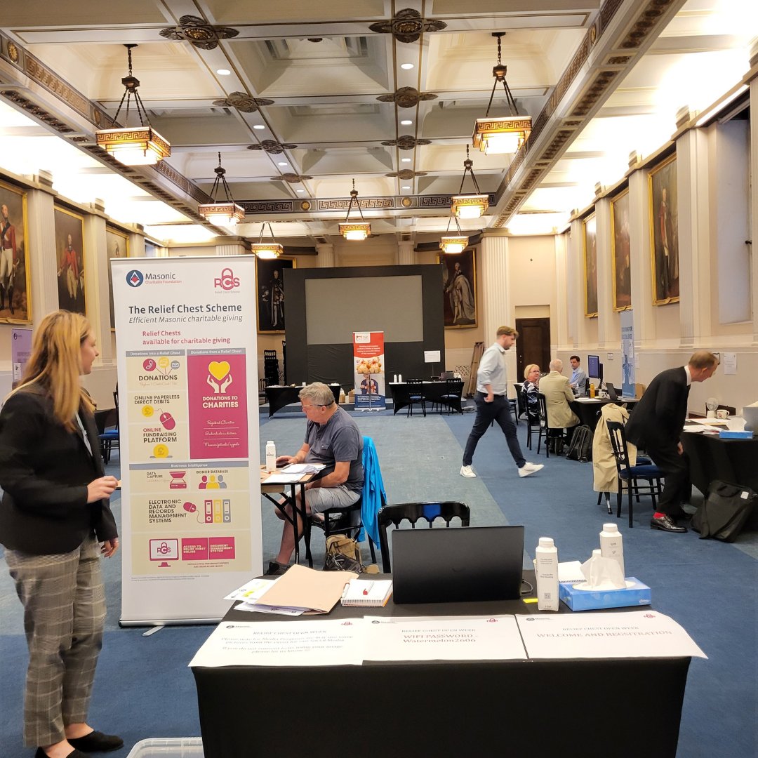 Masonic_Charity's tweet photo. π€© The London Relief Chest Open Week is almost over! But if you haven't had a chance to come and see us, why not visit Freemasons' Hall tomorrow to meet the team and learn more about the scheme?
π10am-4pm, 60 Great Queen Street, London https://t.co/M9G7K0KUiX