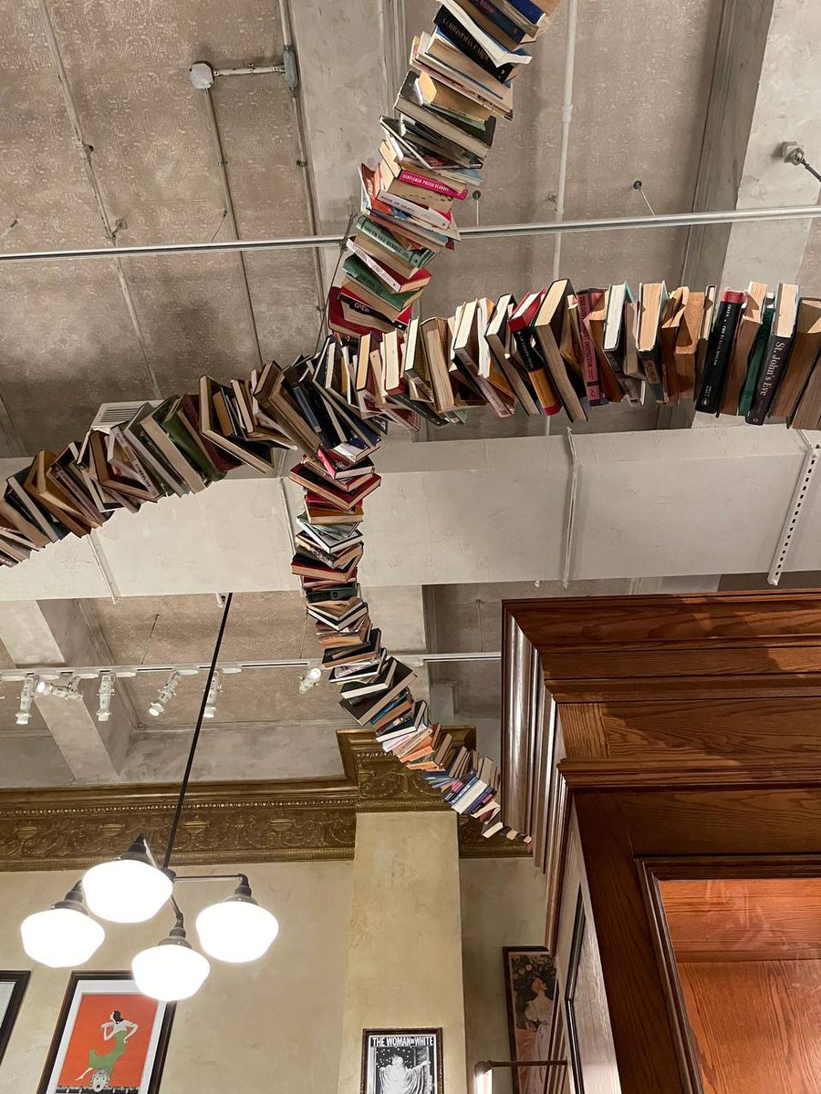 RhexClark's tweet image. There are two of my favorite libraries, one is NYPL and the other is The Drama Book shop. It is located near Time Square in Manhattan, and the decoration style inside is very characteristic. It is the most comfortable place to order a cup of coffee listen to music and read a book