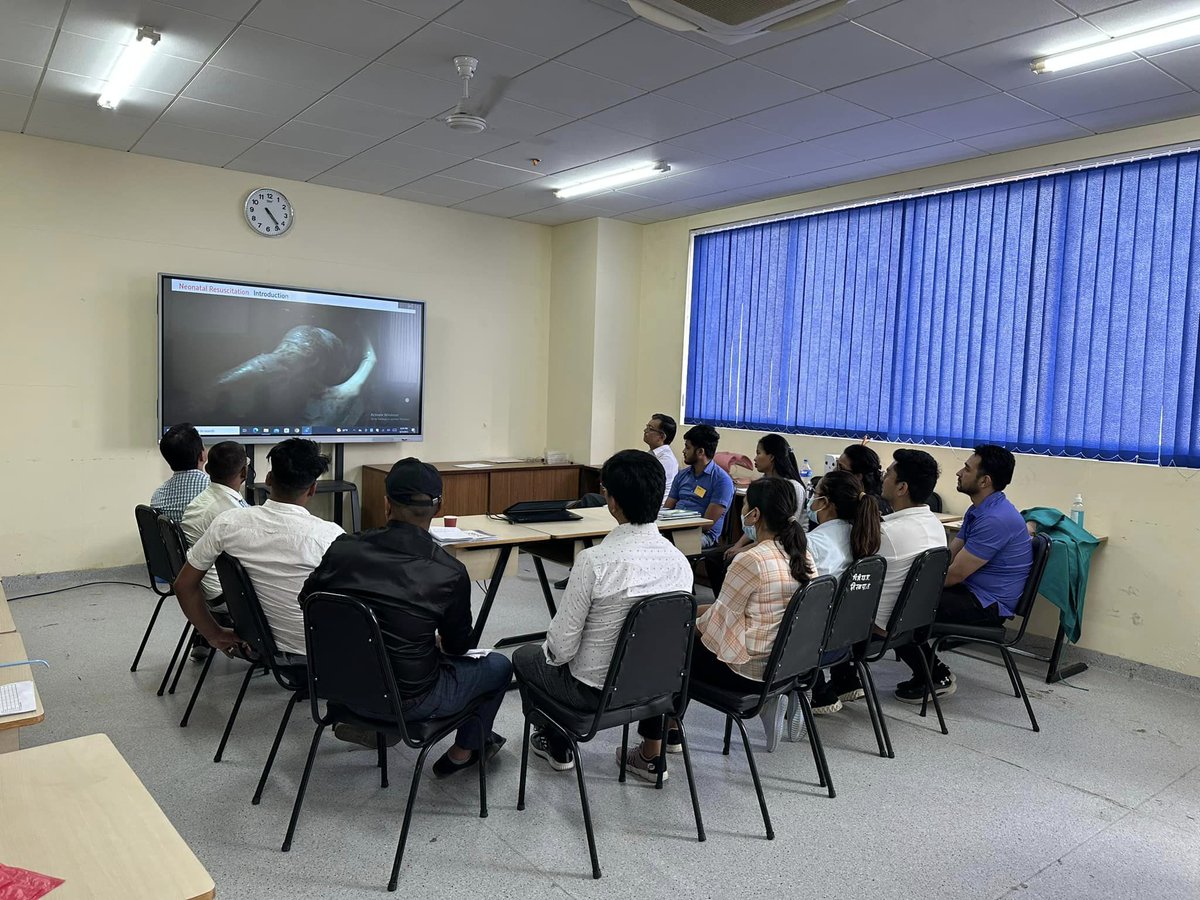 wfsaorg's tweet photo. Great photos from @SAFE_courses Obstetrics in #Kathmandu earlier in June!
8 anaesthesiologists and 15 anaesthesia assistants were trained in total
@NickSimonsInst
#WFSASAFE #NickSimonsInstitute https://t.co/I9D8wPT0kj