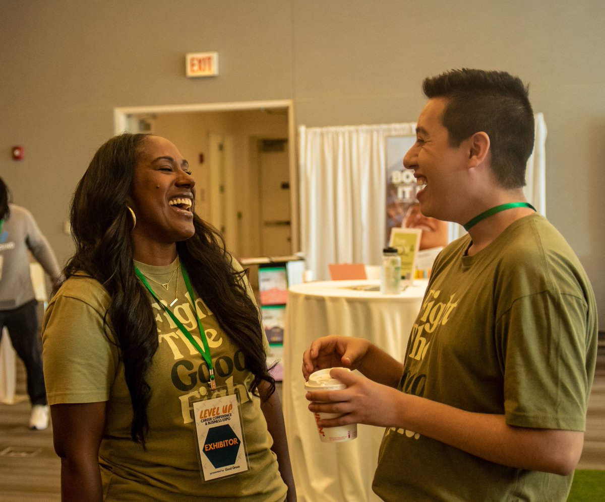 40TonsBrand's tweet photo. Some of our favorite moments from the Level Up Career Conference on #Juneteenth!

Thank you to everyone who came out, job seekers and exhibitors!
•
•
•
•
•
•
#freethe40k #40tons #levelupyourcareer #socialimpactbuisness #supportchange https://t.co/EsJJpJDwZ1