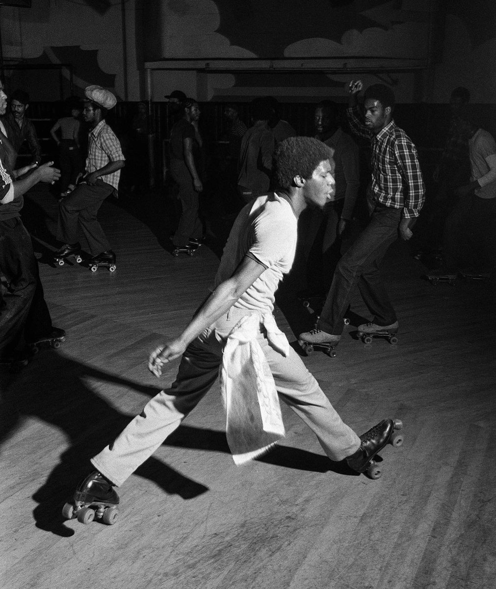 RT @blackarchivesco: Brooklyn. Photographs from the ‘Empire Roller Disco’ series by Patrick D. Pagnano (1980s) https://t.co/ueFe2s5yPK