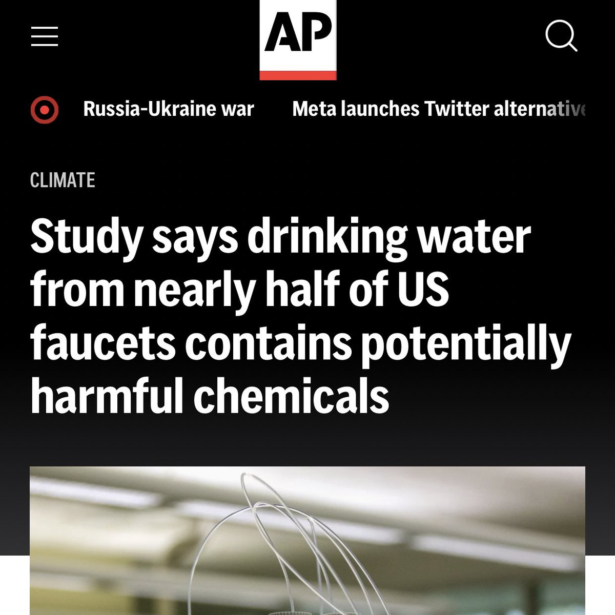 GoodPoliticGuy's tweet photo. It’s great being the wealthiest country in the history of humanity and we can’t even get clean water. Just awesome stuff. https://t.co/jqcU1XnZ2G