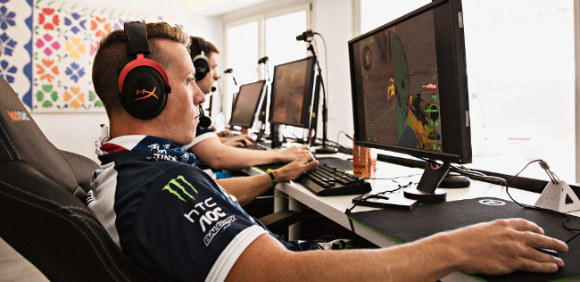 sxmba_'s tweet photo. “Consistency” is the ultimate competitive Counter-Strike buzzword. From the budding pro to the weekend fragger, it’s something every player strives for.

What if I told you there was 1️⃣ THING holding you back from more consistent play that you can fix today?

A 🧵(~3 minute read) https://t.co/S7JfUOYHbs