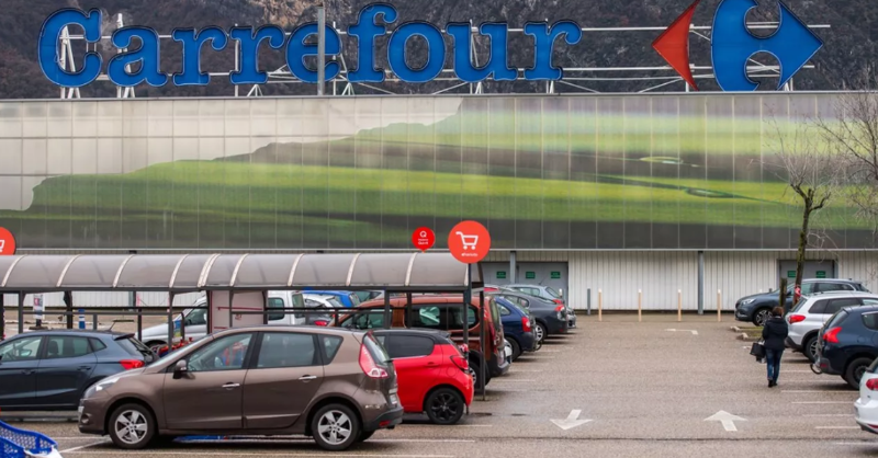 VBedague's tweet photo. Nous sommes fiers de cette association de long terme nouée avec @CarrefourGroup. Objectif commun avec @Bompard : une approche transformante et exemplaire de régénération urbaine qui répond aux enjeux de lutte contre l’étalement urbain et de #transitionenergetique.
