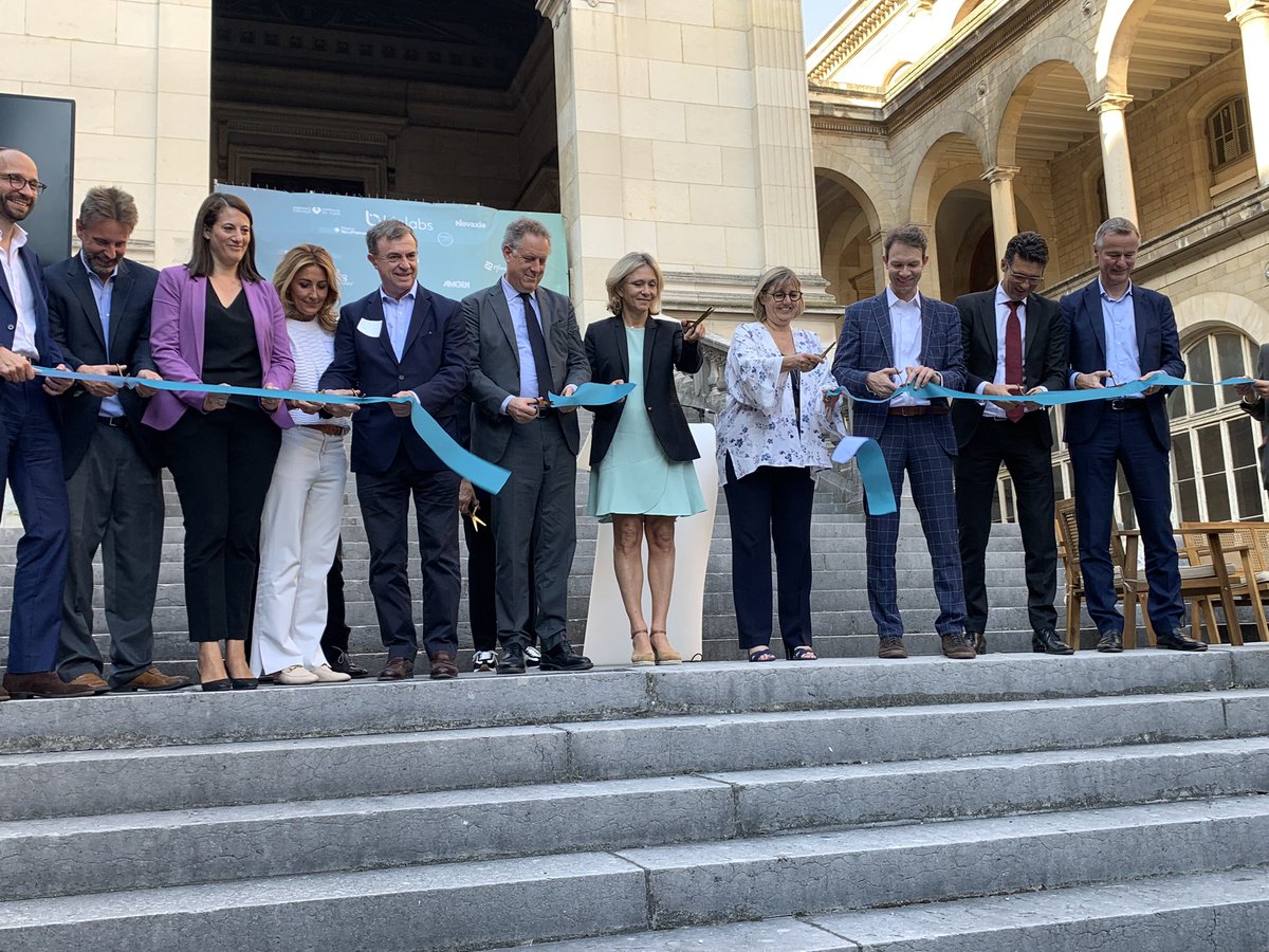 Nicolas Revel (@nicolasrevel) on Twitter photo Inauguration de Biolab à l’Hotel Dieu, un lieu unique d’innovation et de recherche en dialogue permanent avec le soin et les soignants. Nous voulons construire ici les partenariats qui feront la médecine de demain tout en modernisant le plus ancien hôpital parisien <a href="/biolabs/">BioLabs</a> <a href="/APHP/">Assistance Publique – Hôpitaux de Paris (AP-HP)</a> Inauguration de Biolab à l’Hotel Dieu, un lieu unique d’innovation et de recherche en dialogue permanent avec le soin et les soignants. Nous voulons construire ici les partenariats qui feront la médecine de demain tout en modernisant le plus ancien hôpital parisien <a href="/biolabs/">BioLabs</a> <a href="/APHP/">Assistance Publique – Hôpitaux de Paris (AP-HP)</a>