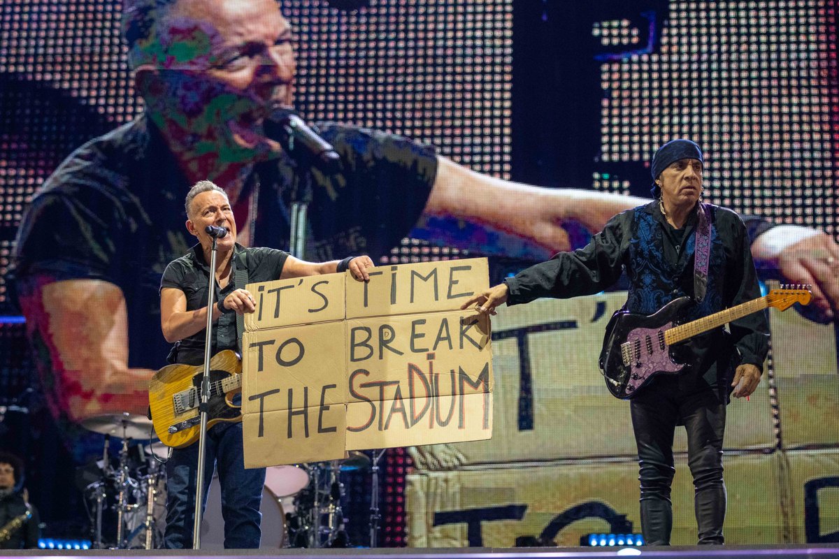 springsteen's tweet photo. On June 8, 1985, during the Born In The U.S.A. Tour, Bruce and the E Street Band rocked Ullevi stadium in Gothenburg, Sweden and almost literally brought the house down with their rendition of "Twist and Shout" — when the vibration of 60,000 or so dancing fans caused the stadium to move on its foundation and nearly collapse.

Last week, at the June 28 show in Gothenburg, Bruce grabbed a sign referencing the 1985 event from the crowd and launched into his first performance of "the stadium breaker" with the band since 2017.

📸: Rob DeMartin