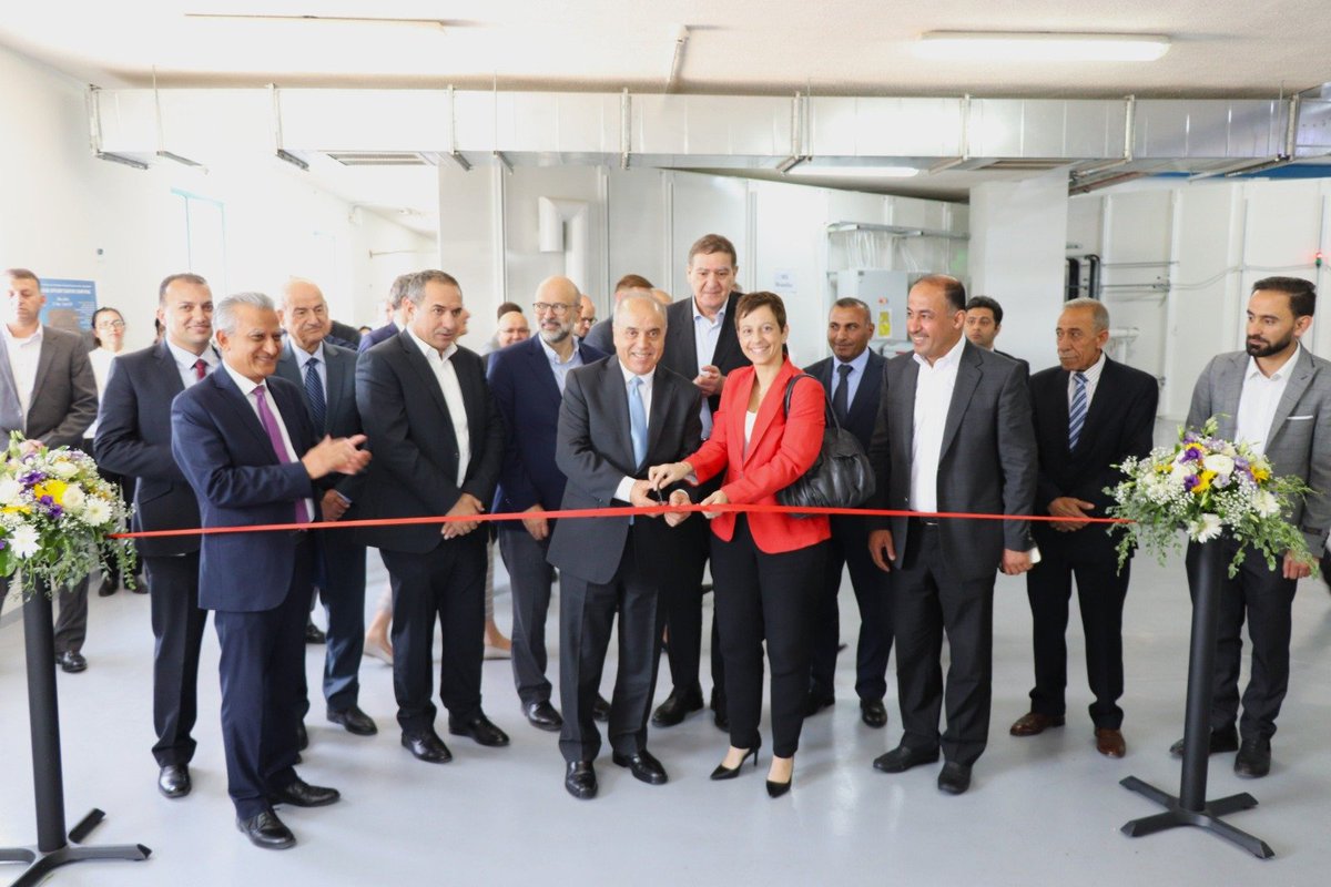 JorEmbUS's tweet image. Jordan-based research facility @SESAME_Jordan recently unveiled its BEATS #beamline for #tomography, the only one of its kind in the region. It will support research in medicine, biology, engineering, and study archaeological samples. 

Learn more: youtube.com/watch?v=l73e4k…