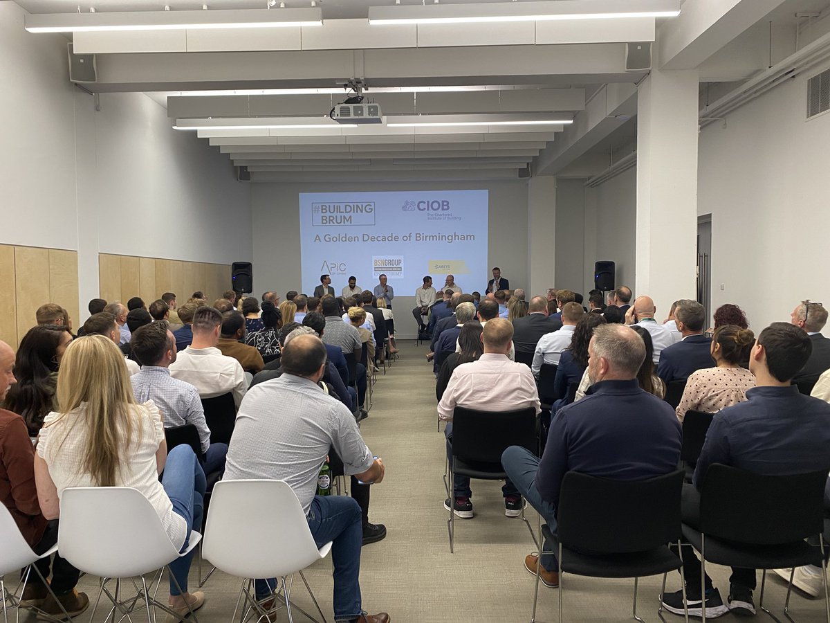 Tonight <a href="/theCIOB/">CIOB</a> and <a href="/BuildingBrum/">Building Brum</a>  are holding a very well attended event to discuss the important topic of ESG in construction.