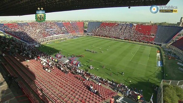 saninmenso's tweet photo. Te la habilitamos cuando estabas recorriendo todo el país y no llenaste ni el 20% de la cancha. https://t.co/BXFDtpBGDD