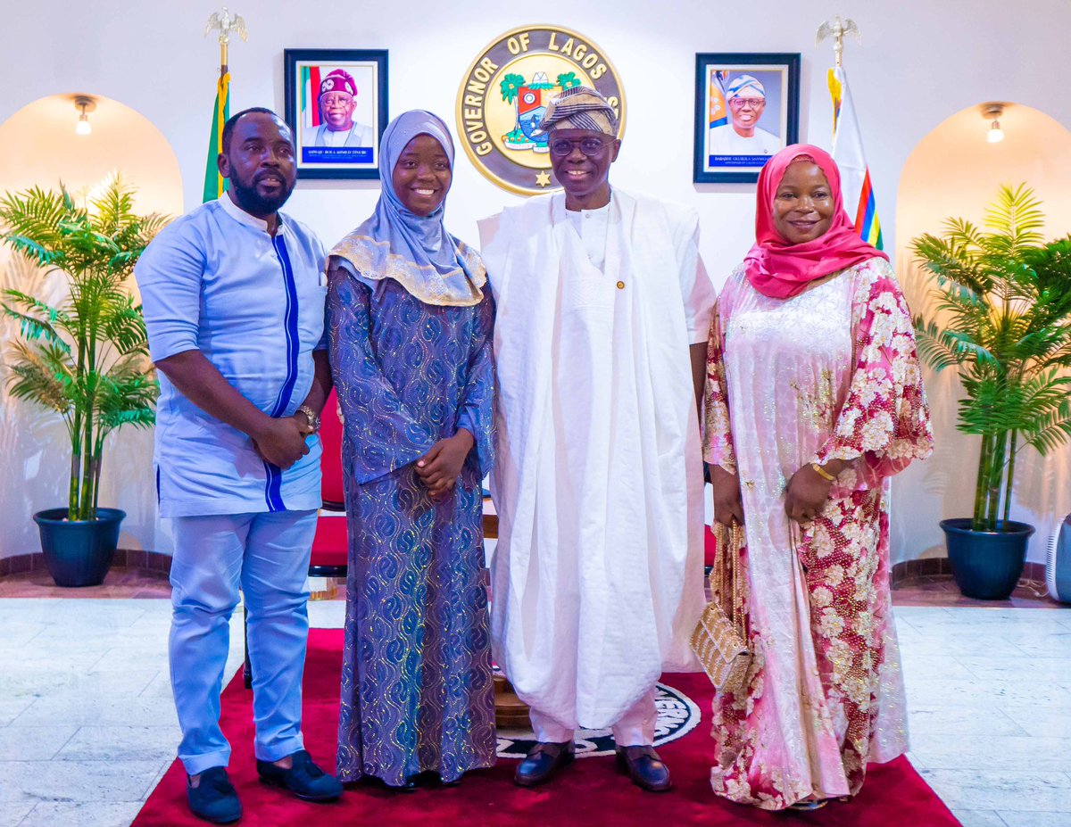 Mr_JAGs's tweet photo. UPDATE: Governor of Lagos State, Mr @jidesanwoolu today received Aminat Yusuf Imoitsemeh, the @LASUOfficial Law Graduate that finished with an all-time record CGPA of 5.0, Aminat visited Mr Governor in company of her Parents, Mr and Mrs Yusuf at the Lagos House, Marina. https://t.co/z6thvGhDcF