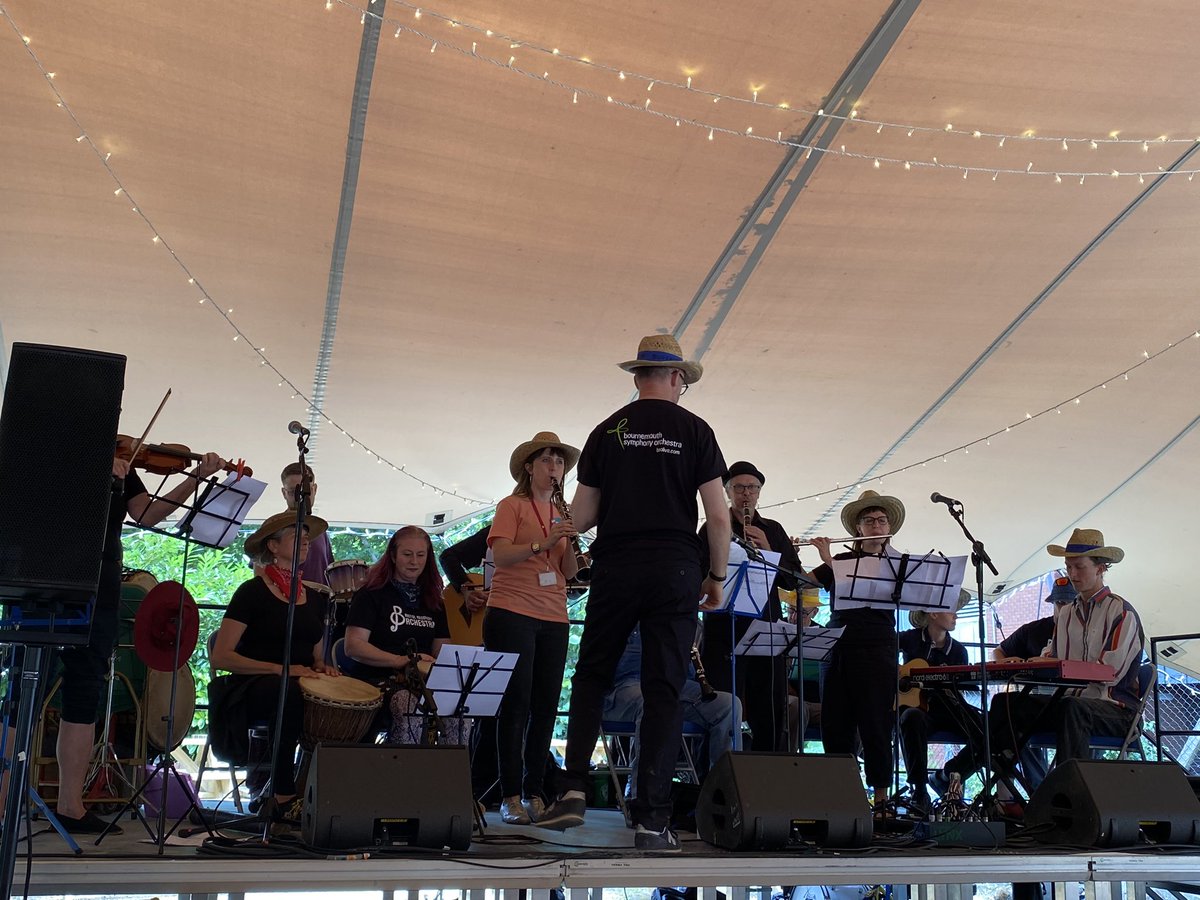 ClowesLeon's tweet photo. I had such a good time at @RecFestBristol that all day I only remembered to take four photos. These being @littletealeif, Rising Voices Choir, Ella Hayes and @BSOrchestra’s Bristol Recovery Orchestra.

Thank you for asking me to take part Sophie ! @BDProads https://t.co/Wh3tOcOmyE
