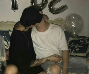 jeonjgukie's tweet image. Jikook AU onde

Jungkook viraliza com sua foto no #FairySelcaDay 

Ou onde

Jimin resolve ver as fotos que seus fãs estão postando e não consegue parar de pensar em um fã especifico