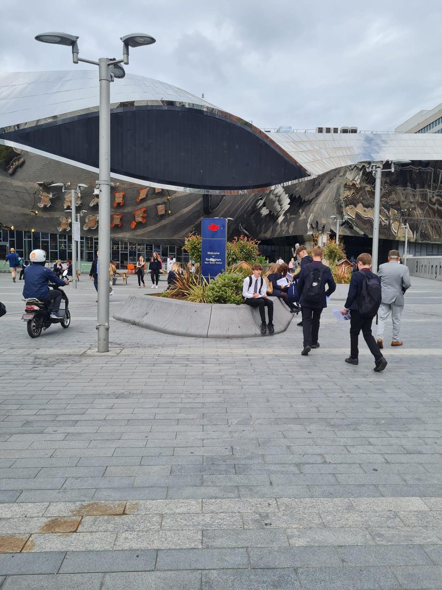 TQEA_Principal's tweet photo. More Year 10 Geography fieldwork in Birmingham. Focused on survey work and studying the redevelopment of the CBD. #Fieldwork #Curriculum23 #geography https://t.co/ZQQxK6ufBr