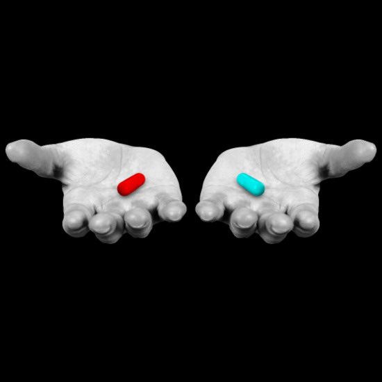 LaPauseFootball's tweet photo. 💊 quelle pilule tu choisirais entre les 2 si tu en avais le pouvoir ?
🔴 les Bleus remporte l’EURO 2016
🔵 les Bleus remporte la CDM 2022 https://t.co/GTIqHxQQhC