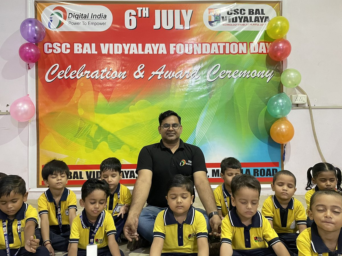 DrVipinDBA's tweet image. CSC Bal Vidyalaya Foundation Day was celebrated at Kiran Garden School. Kids enjoyed games, yoga and AR based interactive Session today. 
@VineetKapoorlmp @VivekKu00544358  @ceo_csc  @PatankarRishi
#CSCBalVidyalaya
#Technologyenabledplayfullearning
#NEP2020
#CSCBVFoundationday