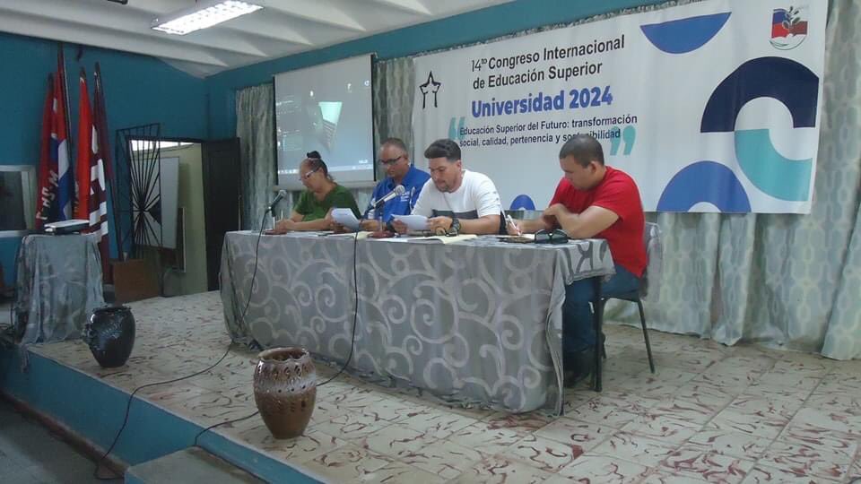 Desarrolló la <a href="/uij_jmo/">Universidad JMO</a> la Asamblea Sindical, dirigida por el secretario del buró <a href="/samper_rivero/">Diego Samper Rivero</a> donde se debatió, en su informe general, los aspectos más significativos con respecto al trabajo sindical. <a href="/CulturaFisica/">Facultad de Cultura Física,Isla de la Juventud</a> <a href="/NoelMel03027189/">Noel Melendez</a> <a href="/OdalisPrezMach1/">Odalys Pérez Machado</a> <a href="/Magui39279433/">Magui</a>