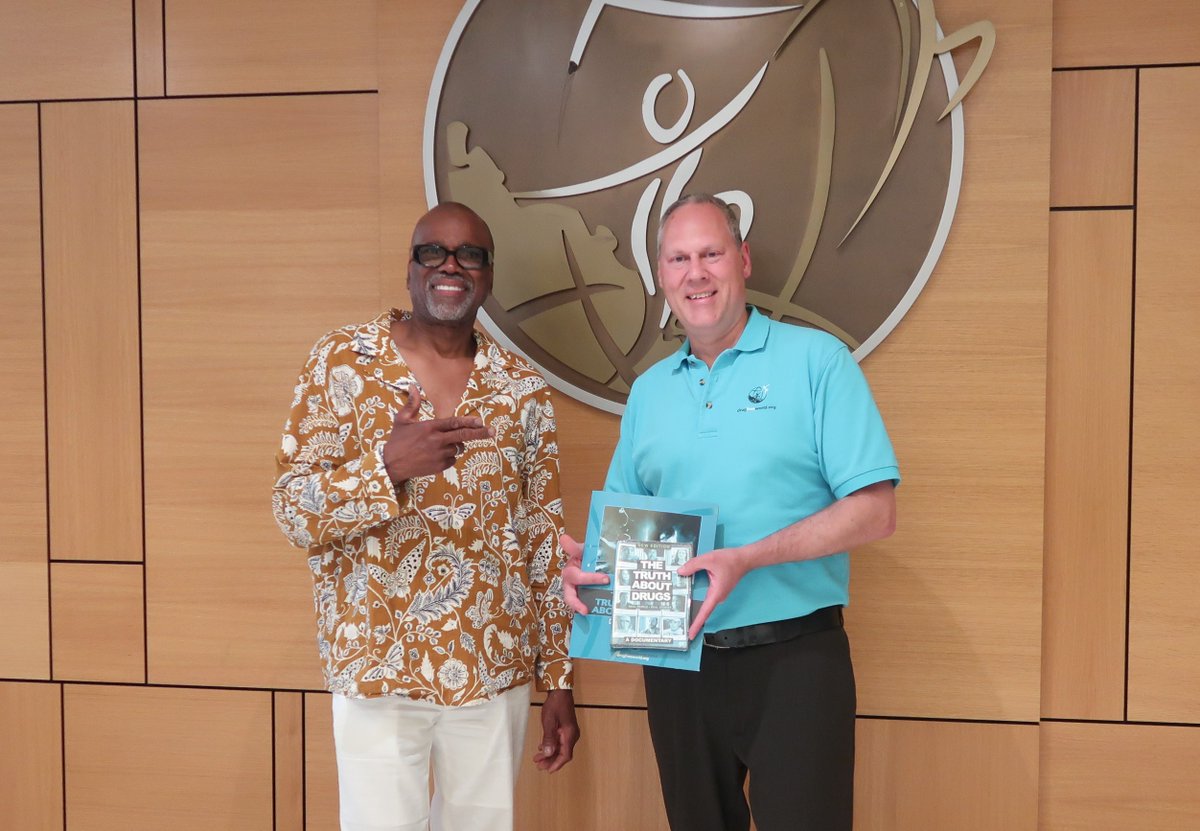 Scientology Open House: How Can We Help Fix Washington State's Drug Crisis? bit.ly/46zF9tZ 

An open house at Seattle’s Church of Scientology, organized with the local chapter of Foundation for a Drug-Free World, highlighted the need to address the growing drug epidemic.