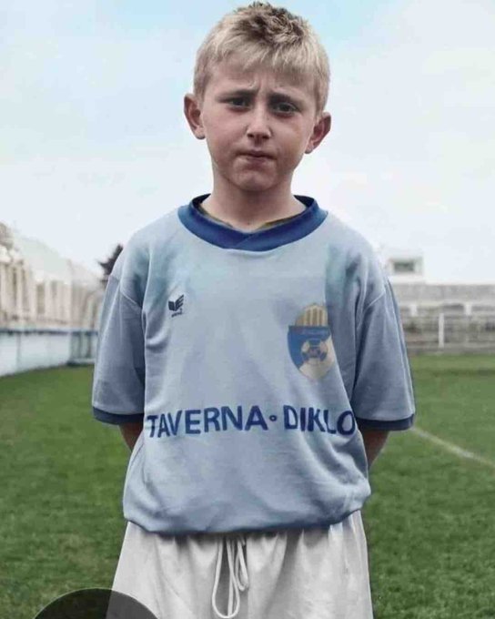 GoalFrance's tweet photo. Qui est ce jeune homme ? https://t.co/iSPMkoQNch