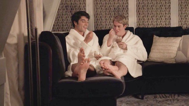 CLAREM0NTDIAZ's tweet photo. they’re soulmates. if you haven’t heard https://t.co/FydEz3uhBw