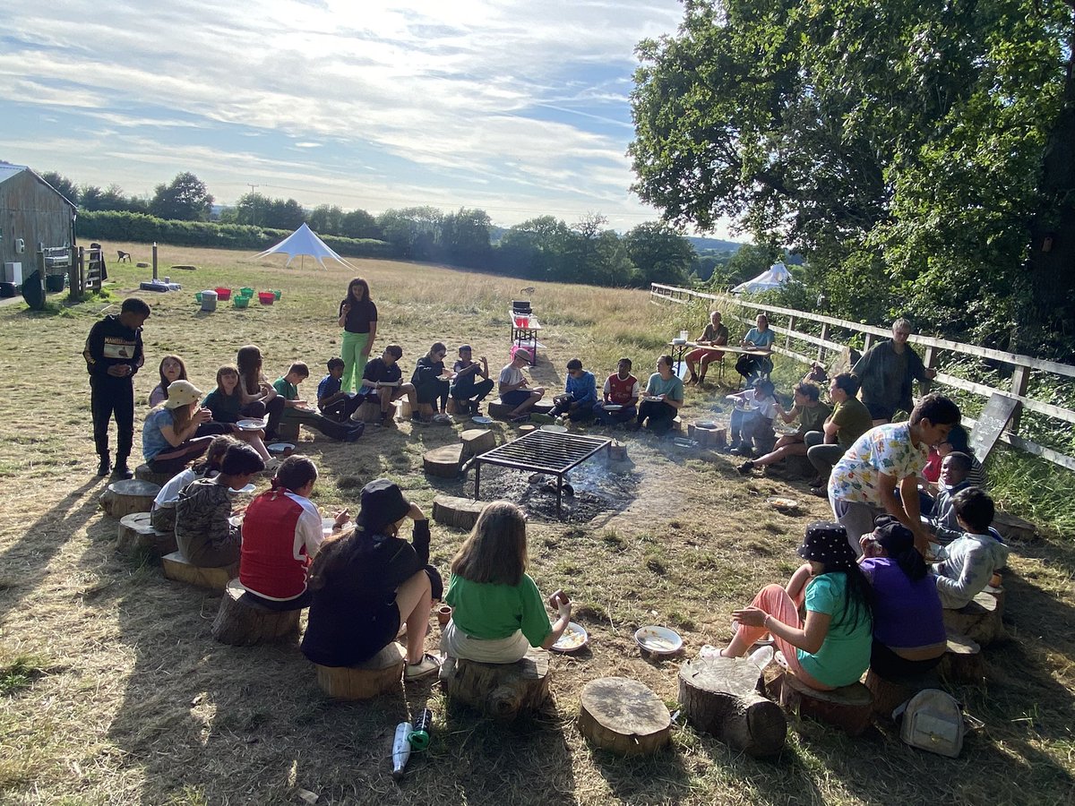 Oak class enjoying a wonderful dinner in the sun <a href="/headcherrytree/">Cherry Tree Headteacher</a> <a href="/CTS_Watford/">Cherry Tree Primary School</a> <a href="/MrsMalhotraCTS/">Mrs Malhotra - Cherry Tree School - Watford</a> <a href="/MissFletcherCTS/">Miss Fletcher</a>