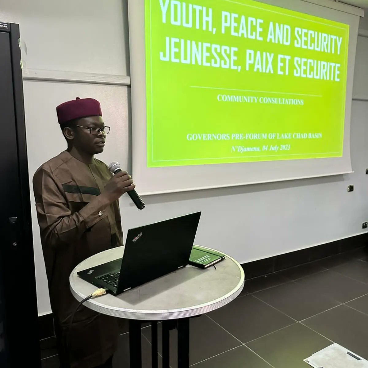 salissoumamane_'s tweet photo. J'ai présenté les résultats des consultations communautaires à N'Djaména sur l'agenda jeunesse, paix et sécurité de @UN et la Stratégie Régionale de stabilisation de @lcbc_cblt 
Merci à @_AfricanUnion de m'avoir invité en tant qu'Orateur.
#Youth4Peace #LTY4Peace #YP4P #Tech4Peace https://t.co/lJNaNqoJ0c