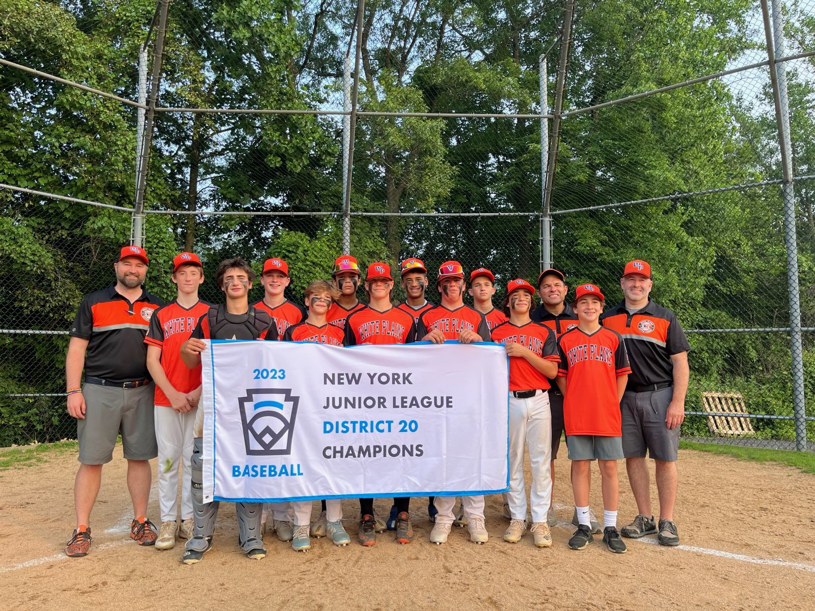 Examiner Media on Twitter "WHITE PLAINS LITTLE LEAGUE ⚾️ A trio of age