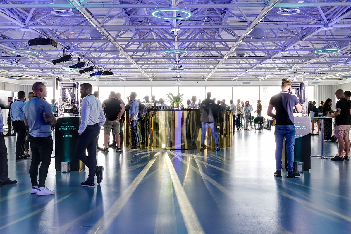 vaillantuk's tweet image. Following the launch of the new ecoTEC plus, we're looking back to the highlights of our VIP launch event, hosted at the Science Museum in London on the 20th June.
We were happy to see guests share their thoughts and excitement for #NextLevelEngineering