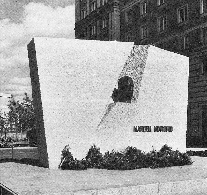 pycpim's tweet photo. On July 8, 1893, Comrade Marceli Nowotko was murdered by Nazi Germany. He was first secretary of the Polish Workers Party (PPR) was formed in Warsaw. He was a one of the  brave anti fascist fighters during WWII. #Poland #Communist https://t.co/dAby0MdLtT