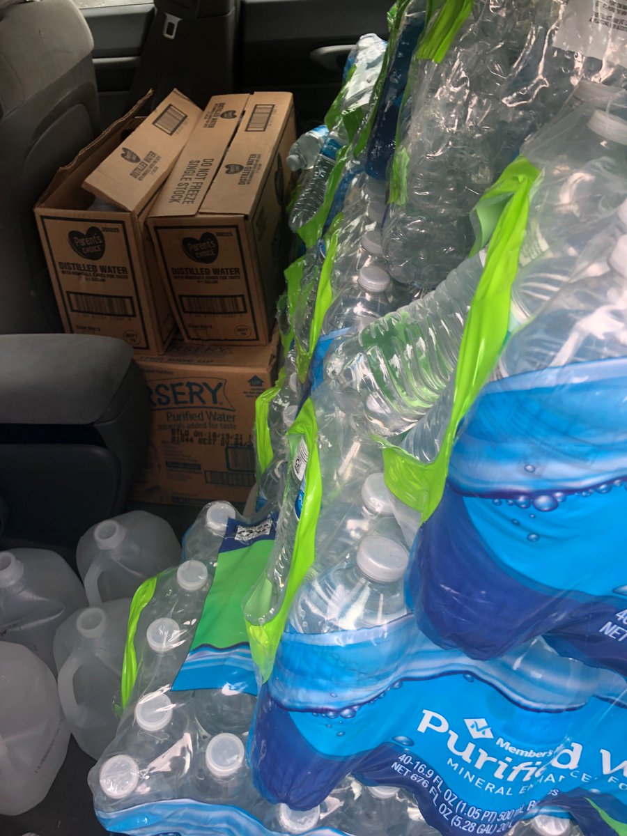 F1RSTCollective's tweet photo. Todays haul which will be distributed over the weekend to several camps, parks, libraries, and community serves. We are so grateful to be in community with all of you 🖤🖤🖤 https://t.co/trcDJno0aR