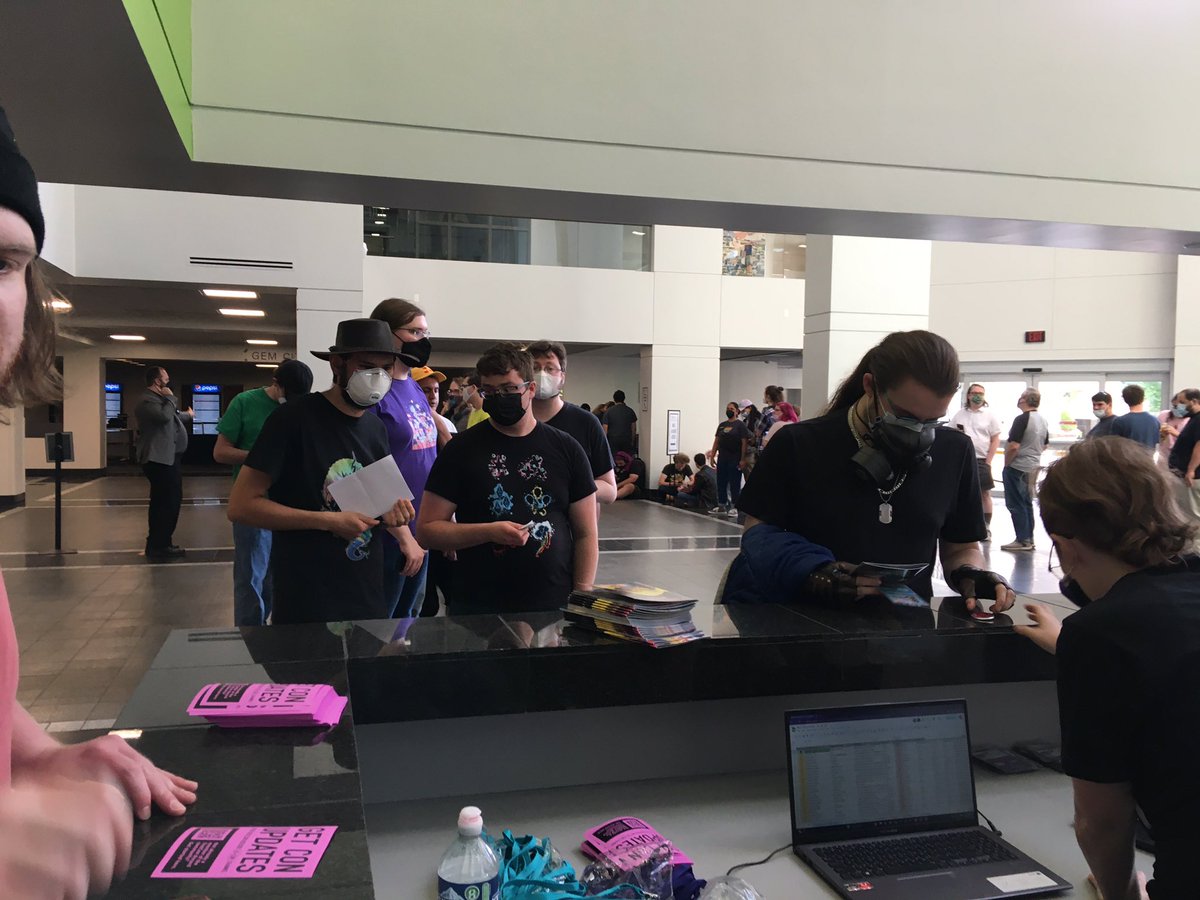 TrotCon's tweet photo. pov: ur trotcon https://t.co/GyiGnjPzsV