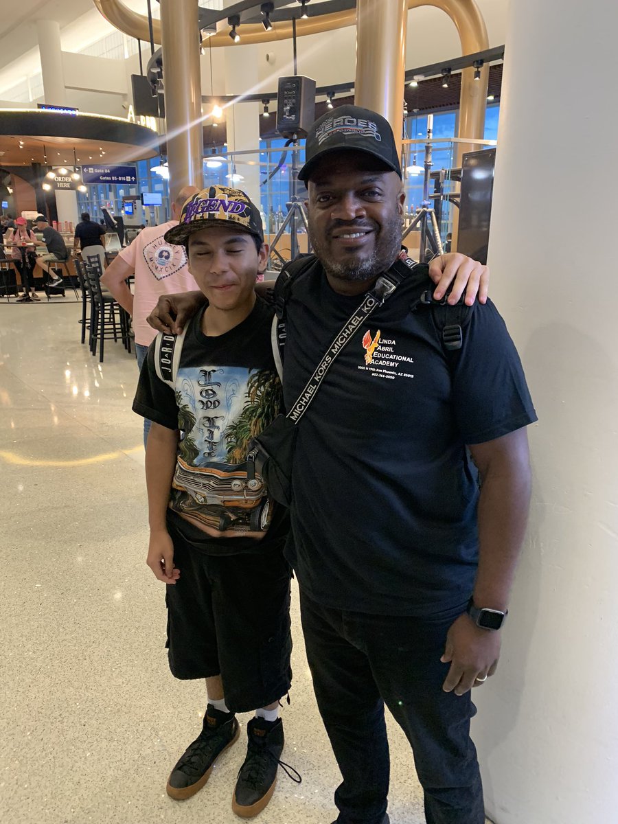 AbrilAcademy's tweet photo. At the airport on Day 1 of our first ever #LAEA HBCU trip to New Orleans for a youth leadership summit. https://t.co/hfL5jlmPLQ