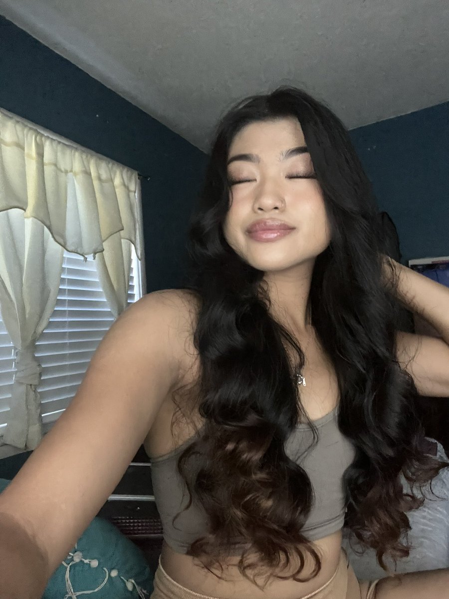 PRlNCESSASH's tweet image. all of you pin dick wimps do not deserve to breathe the same air as me idk it’s just the rules in my world 🤷‍♀️

findom paypig whalesub findomme asiandomme finD humanatm finsub footworship footslave