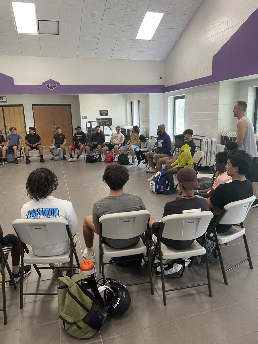 Thanks to Coach McCoy and Project PAVE for working with us and getting real with the Ravens today. #jointheconspiracy <a href="/DSOUTHAthletics/">Denver South Athletics</a>
