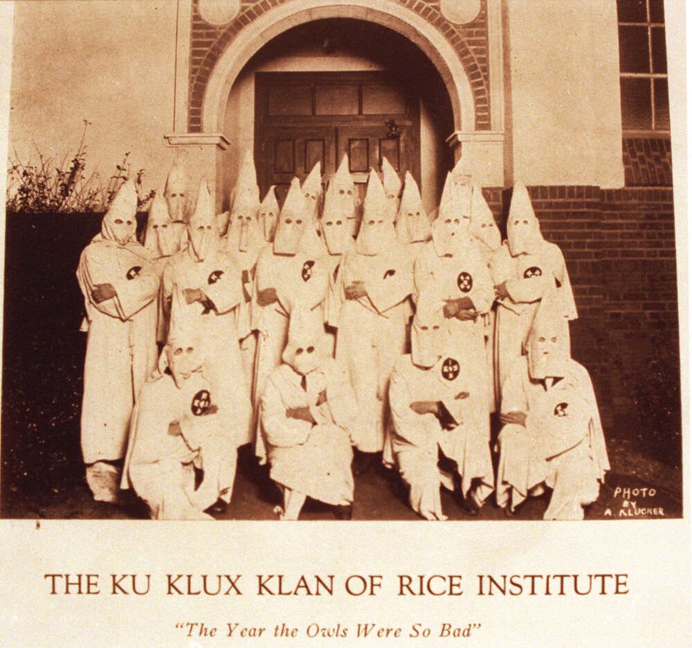 In 1912, Rudolfo Hulen Fernandez enrolled into Rice University as its first Asian American student and graduated in 1917.

In 1922, Rice University had its very own KKK student chapter. And Rice would not admit its first Black student until 1965.

#ModelMinority