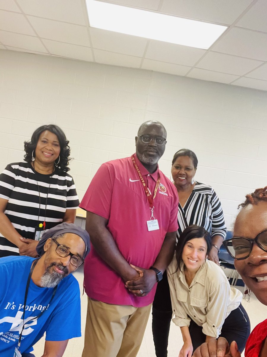 dr_diron's tweet image. It was a Booker-Tastic Day of learning! I enjoyed learning together with my teachers as they rethink their practice, challenge existing assumptions about instruction, and reexamine their students' learning needs. #learningtargets #ProfessionalGrowth