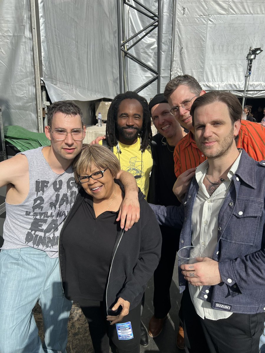 mavisstaples tweet picture