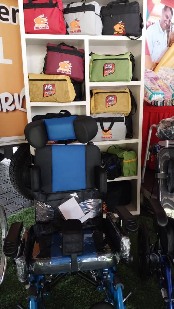 #6Jul 🫂❤️Alcalde <a href="/LuisJonasReyes/">Luis Jonás Reyes</a> :
"Una vez al mes damos parte a nuestro pueblo de los recursos que son invertidos justamente para atender las prioridades que se nos presentan, en especial los de mayor vulnerabilidad” 
#IndependenciaONada <a href="/ViceSocialT_ve/">Vice Social y Territorial</a>  <a href="/vmsfelicidad/">Viceministerio para la Suprema Felicidad Social</a>