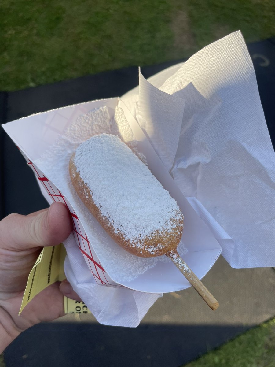 Hatter_up's tweet photo. Deep fried Twinkie anyone? #localFair https://t.co/qRxWhtORka