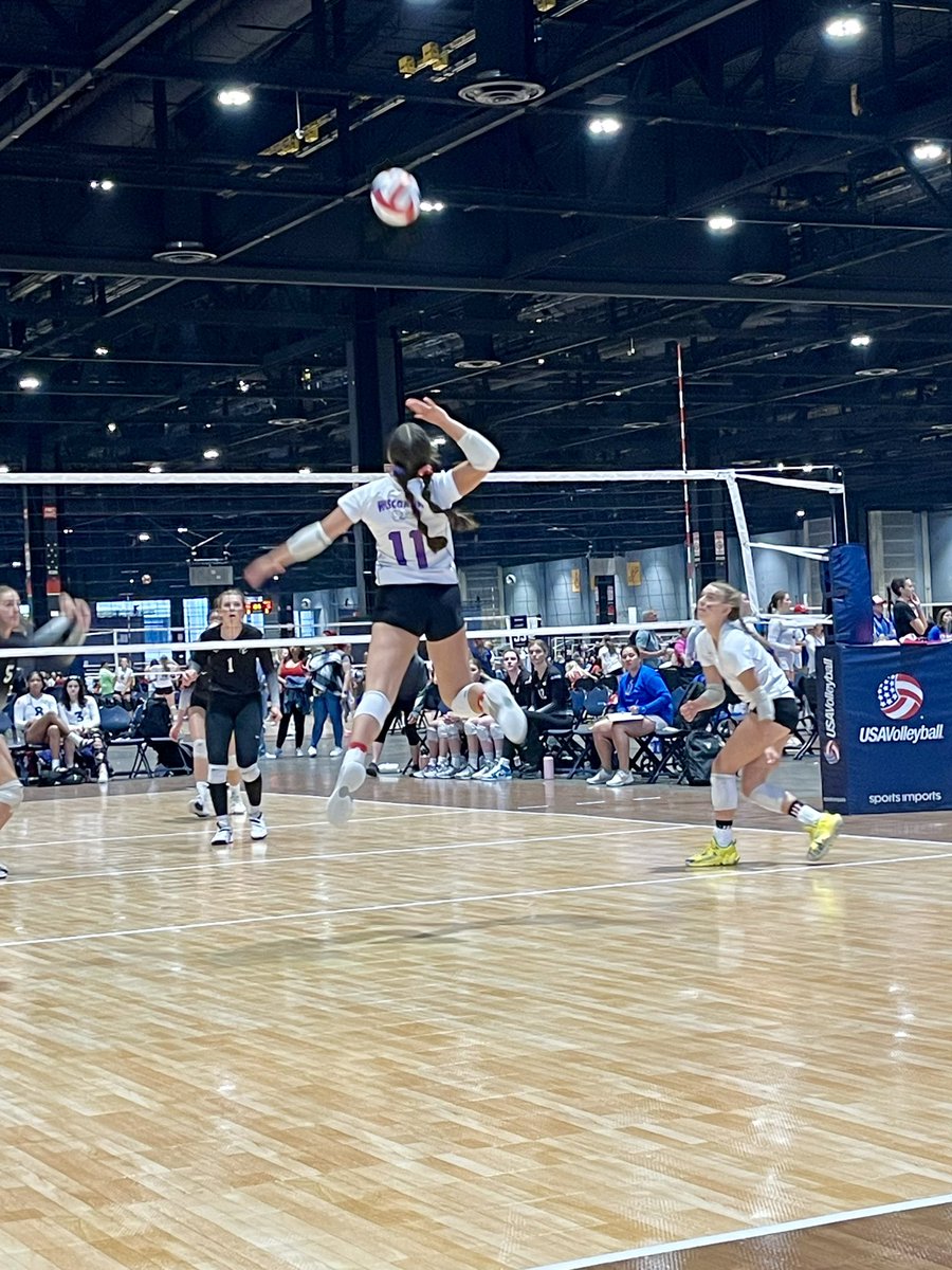 Claire Albert (@claire_albert_) on Twitter photo GJNC RECAP!
My Ice team ended up going 4-6 in the 16 American division. While missing half our team we faced some tough competition and fought through every single set. I am so proud of us and will miss playing with them! ❤️❤️ <a href="/vbconnection/">Volleyball Connection</a> GJNC RECAP!
My Ice team ended up going 4-6 in the 16 American division. While missing half our team we faced some tough competition and fought through every single set. I am so proud of us and will miss playing with them! ❤️❤️ <a href="/vbconnection/">Volleyball Connection</a>