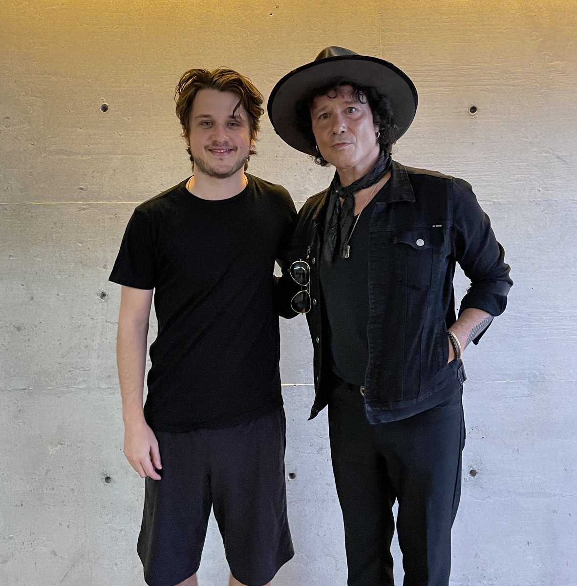 ROBERTO MTZ tweet media