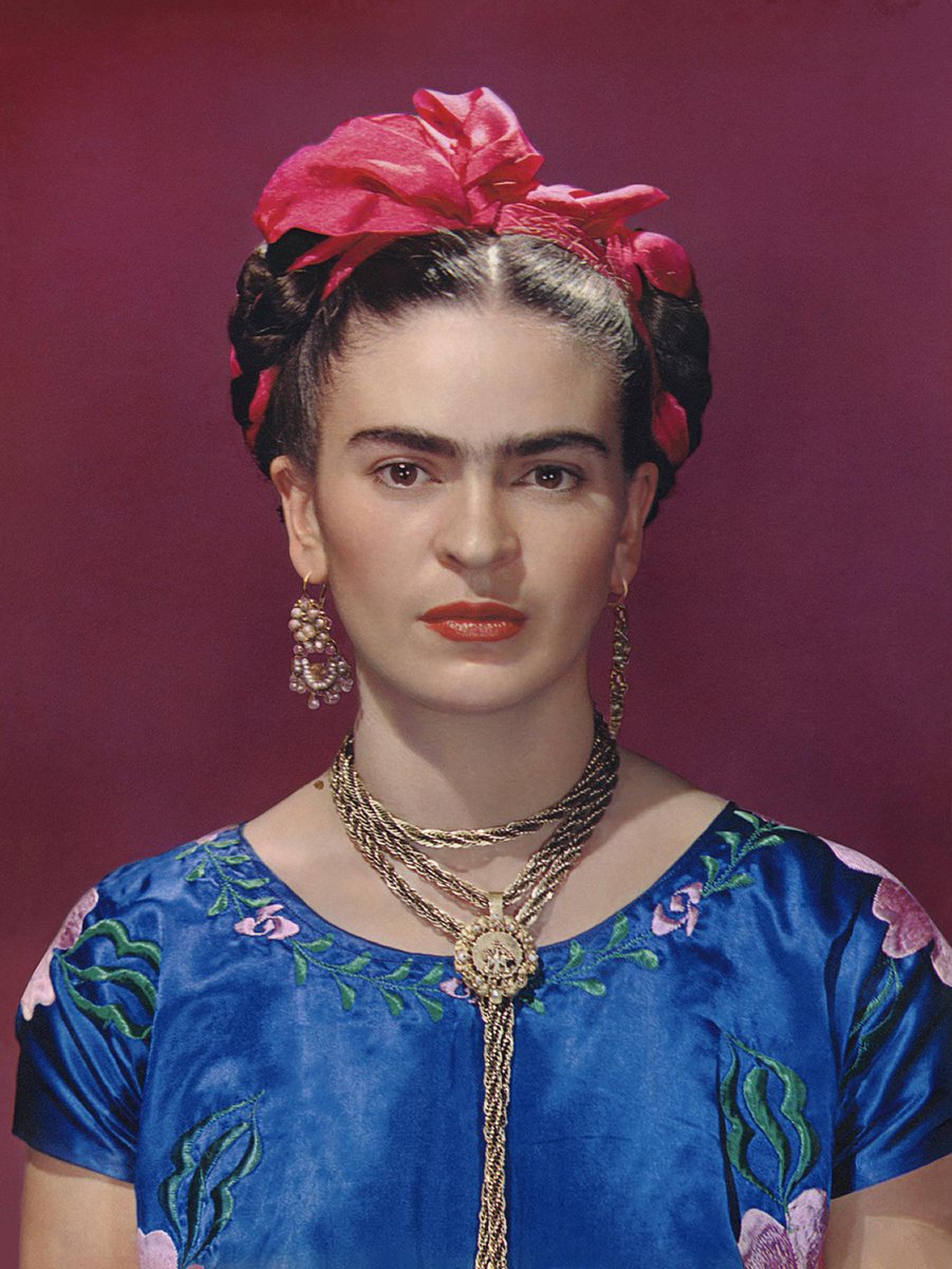 PDNBGallery's tweet photo. Today is #Frida’s Birthday!

PDNB Gallery is remembering this #icon with these #portraits by #LucienneBloch &amp; #NickolasMuray.

Images:
Nickolas Muray, #FridaKahlo in Blue Silk Dress, c. 1939
Lucienne Bloch, Frida Biting Her Necklace, 1933

#pdnbgallery #arthistory #articons #dfw https://t.co/O9VF9Ua6ss