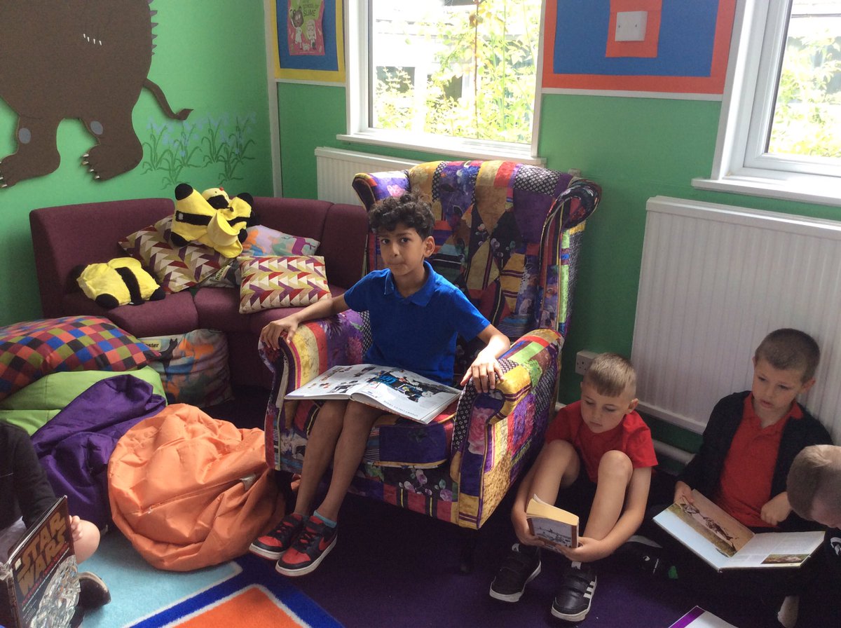 wideyshark's tweet photo. We love our library time with Miss Harrison. Here are some pics from yesterday’s visit 📖❤️📚 https://t.co/HOgAwZbihr