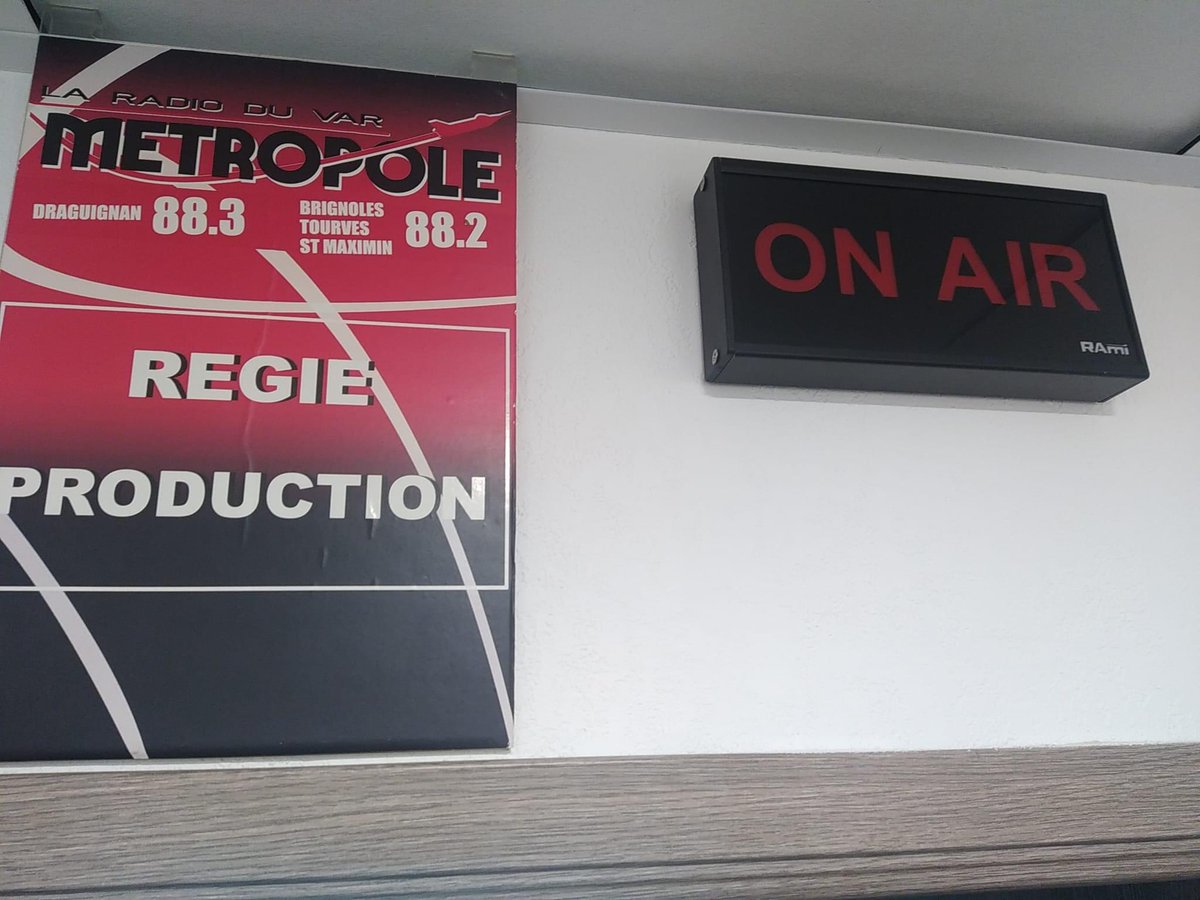 metropolradio's tweet photo. Demain soir ,une invitée surprise vous parlera de son festival qu'elle organise depuis plusieurs années et qui devient un grand rendez vous incontournable de notre belle région.
Retrouvez nous demain soir sur notre page Facebook 😉 https://t.co/ariDLAdLUa
